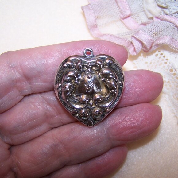 Foree Sterling Silver Puffy Heart Charm - Repousse Curlicues | Engraved G - Picture 2 of 4